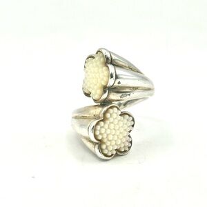 Lagos Caviar Silver & White Ceramic Bead Ring Size 7